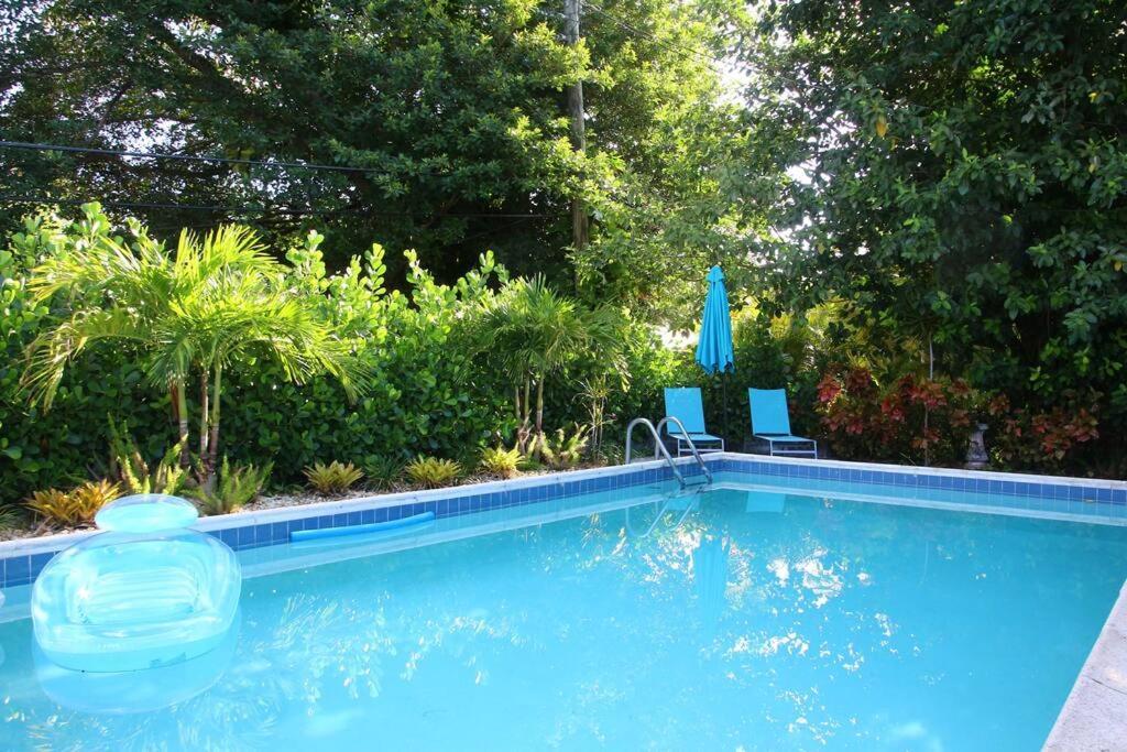 House With Pool And Bbq, 12 Min To The Beach Miami Shores Exterior photo