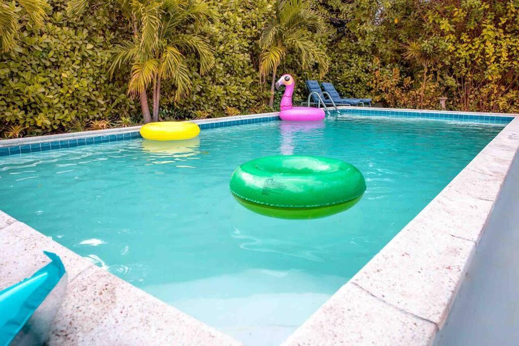 House With Pool And Bbq, 12 Min To The Beach Miami Shores Exterior photo
